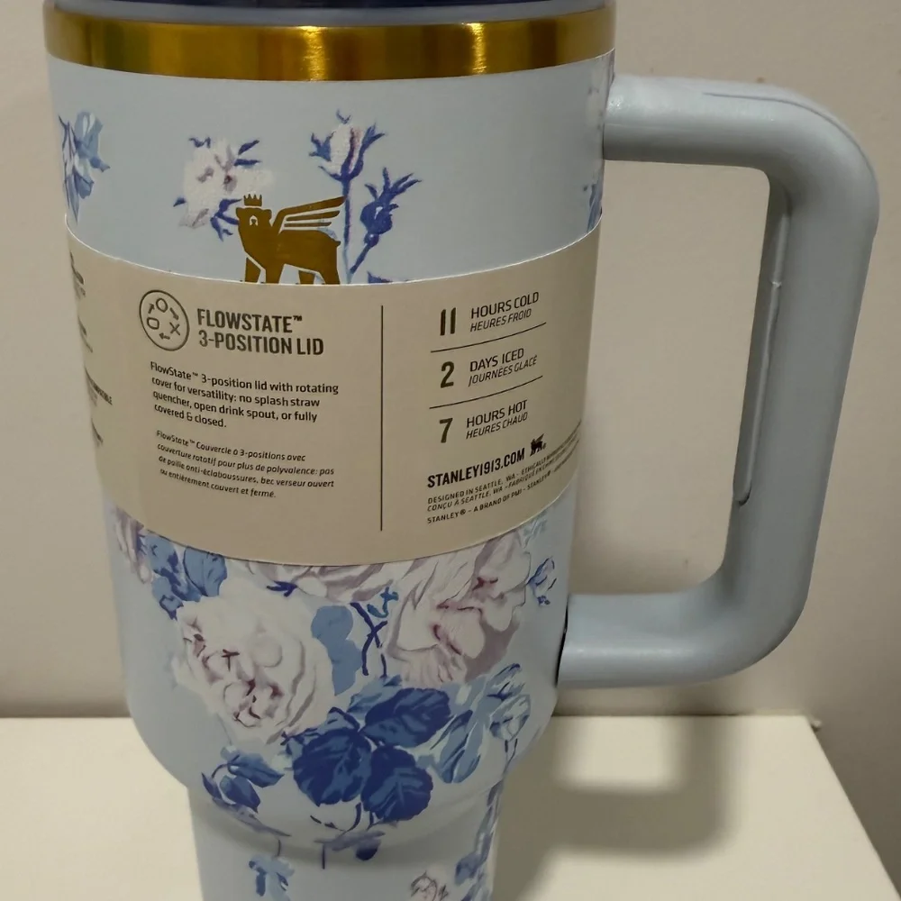 Stanley x LoveShackFancy Everblooming Rosettes  40 OZ Quencher Blue Tumbler - Picture 6 of 8